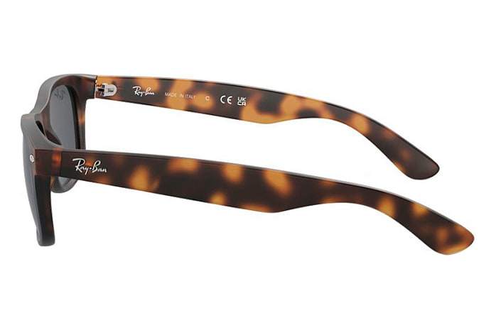 Солнцезащитные очки Ray-Ban RB 2132 865/B1 — вид сбоку