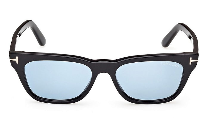 Солнцезащитные очки Tom Ford TF 1362/S 01V — фронтальный вид