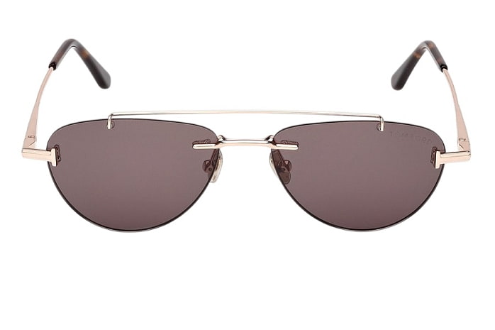 Солнцезащитные очки Tom Ford TF 1356/S 28A — фронтальный вид